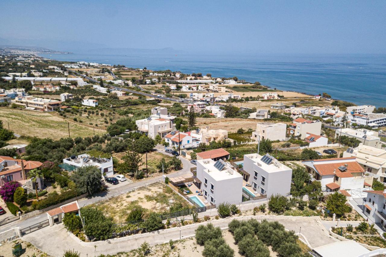 Iron Villas - Nefeli & Oniros Pangalohóri Kültér fotó